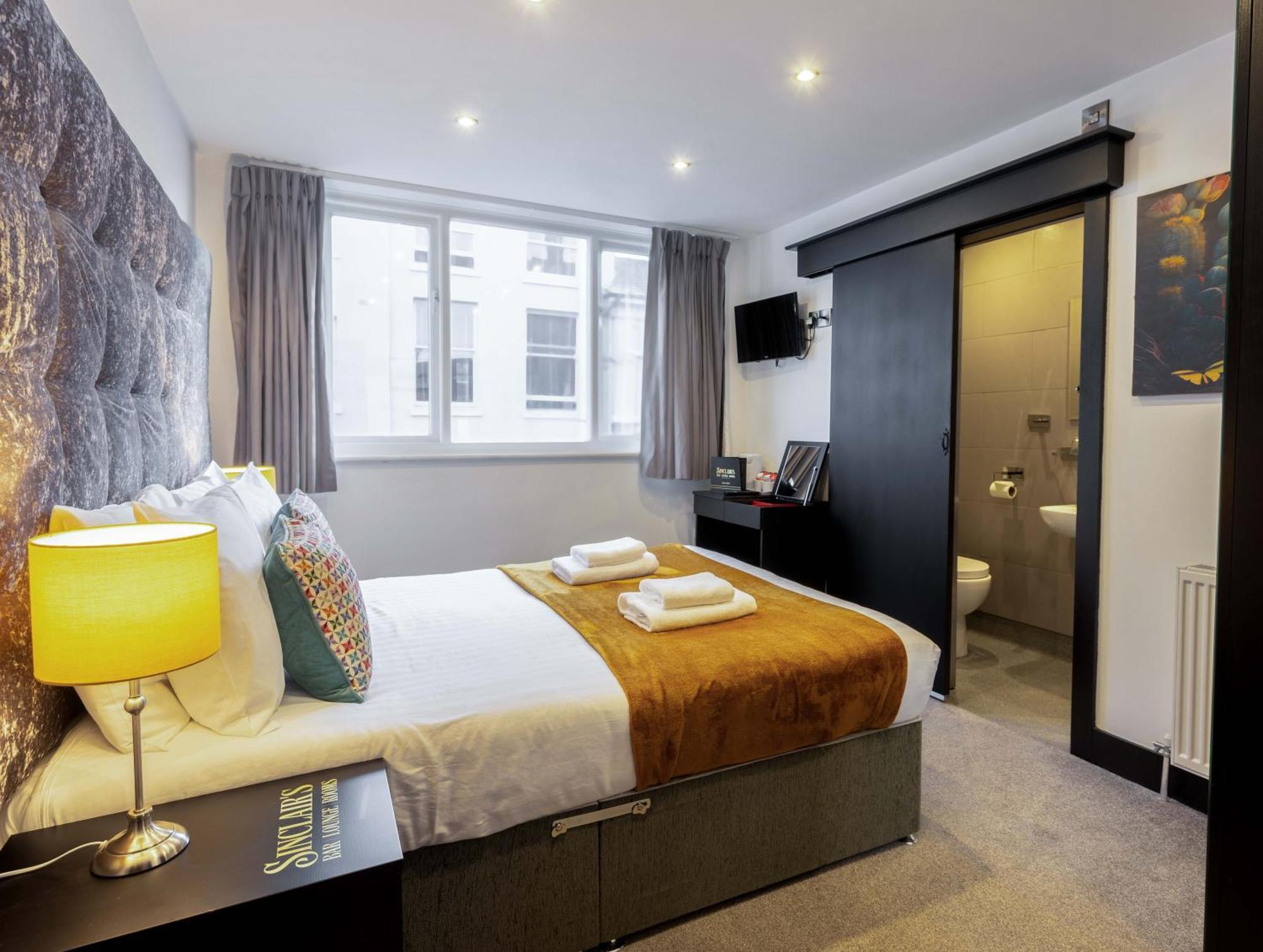 Peaky Blinders Accommodation&Bar Southport Exteriér fotografie